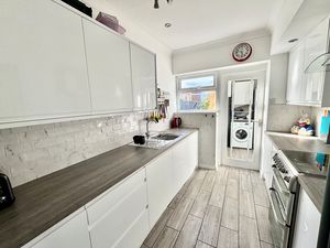 Photo 11- click for photo gallery